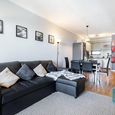 303 Dream Apartment *